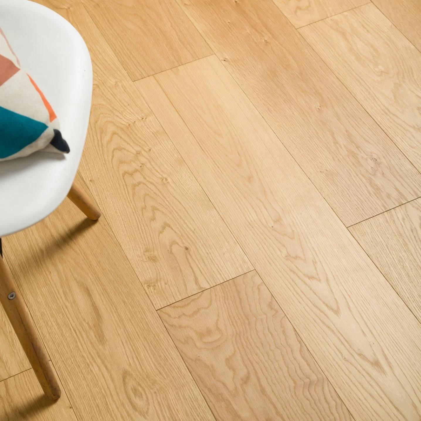 Pure Three-Layer Solid Wood Engineered Flooring Ab Grade 15mm