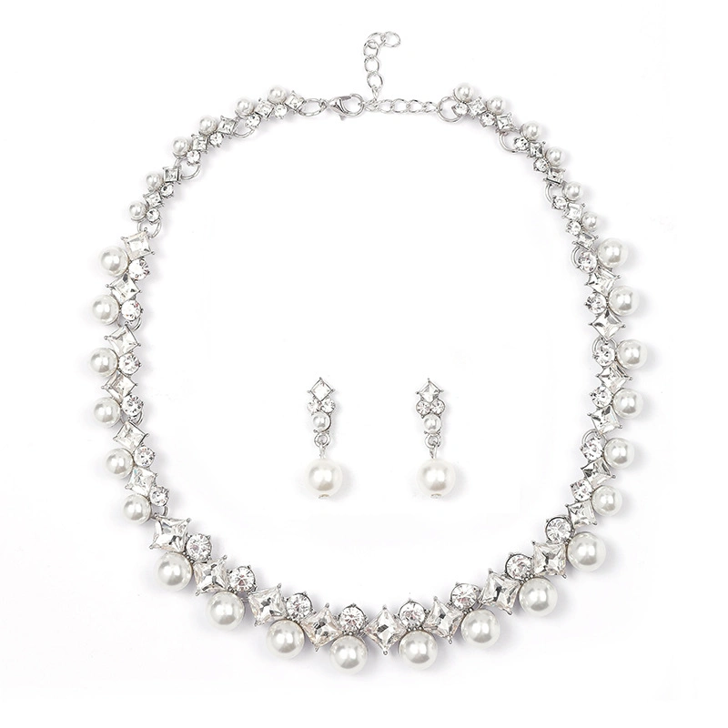 La mode en alliage de luxe de gros Choker Collier de perles Earrings Bijoux Set