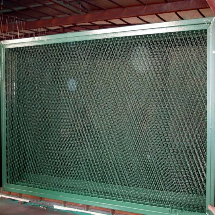 Heet High quality/High cost performance Industrial Expanded Metal Stainless Steel Wire Expanded Mesh Protecting Mesh Woven Silver Plain Weave Welding