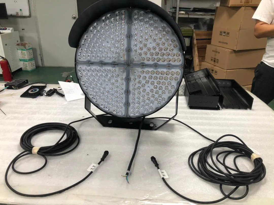 600W Large Hyper Area Site Outdoor Round LED Stadium Flood Light Fixture