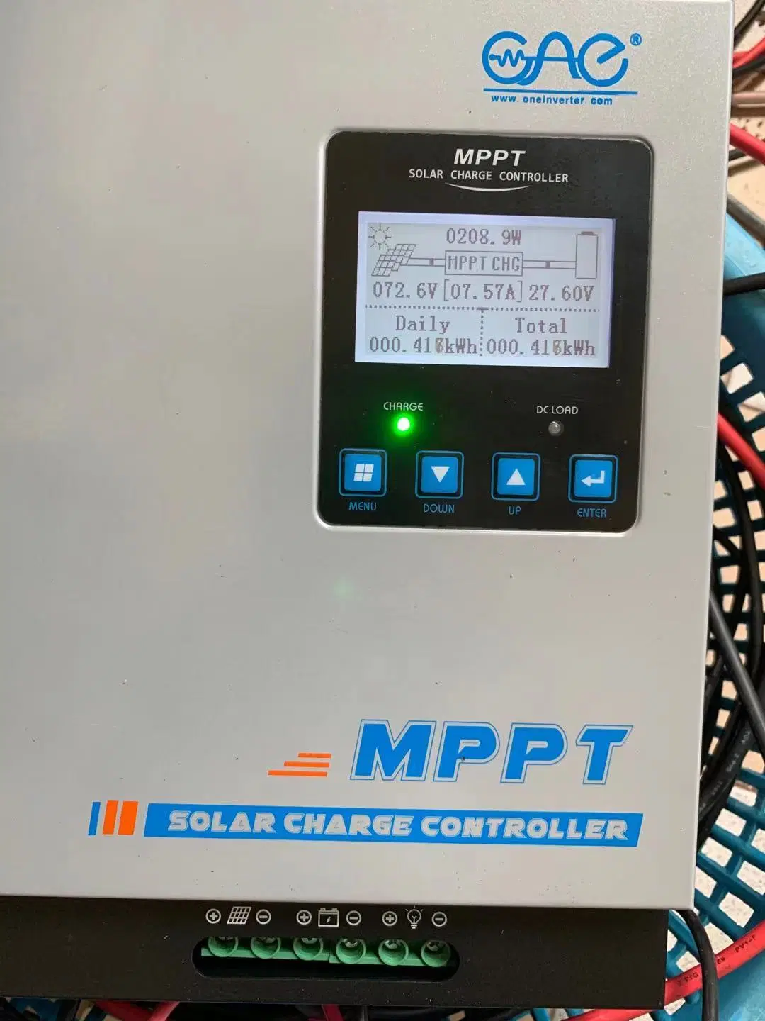 Le contrôle WiFi à partir de Phone Auto 40A 30A Contrôleur de charge solaire MPPT 12V 24V 36/48V Panneau solaire CHARGER LA BATTERIE