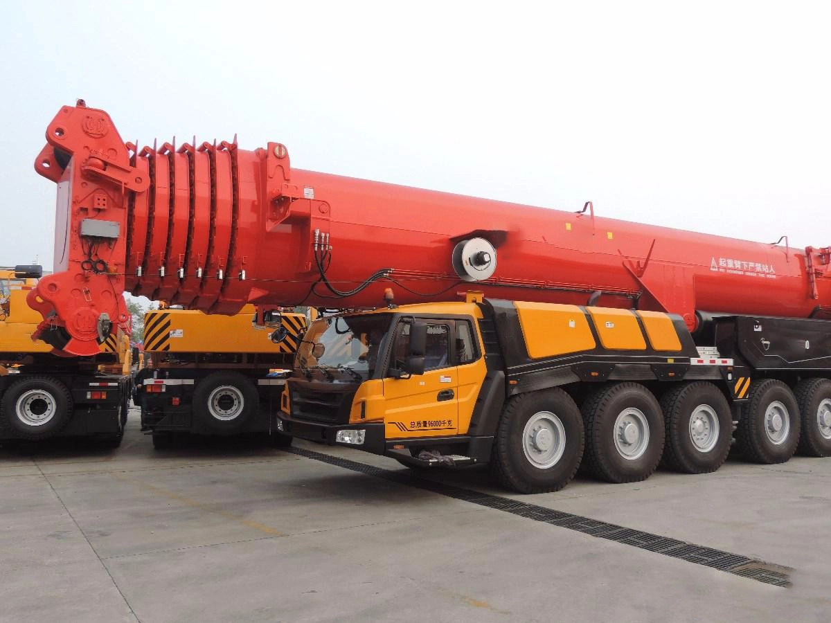 120 Ton Mobile All Sac1200e Professional Lifting Machine for Hot Sale Rough Terrain Crane