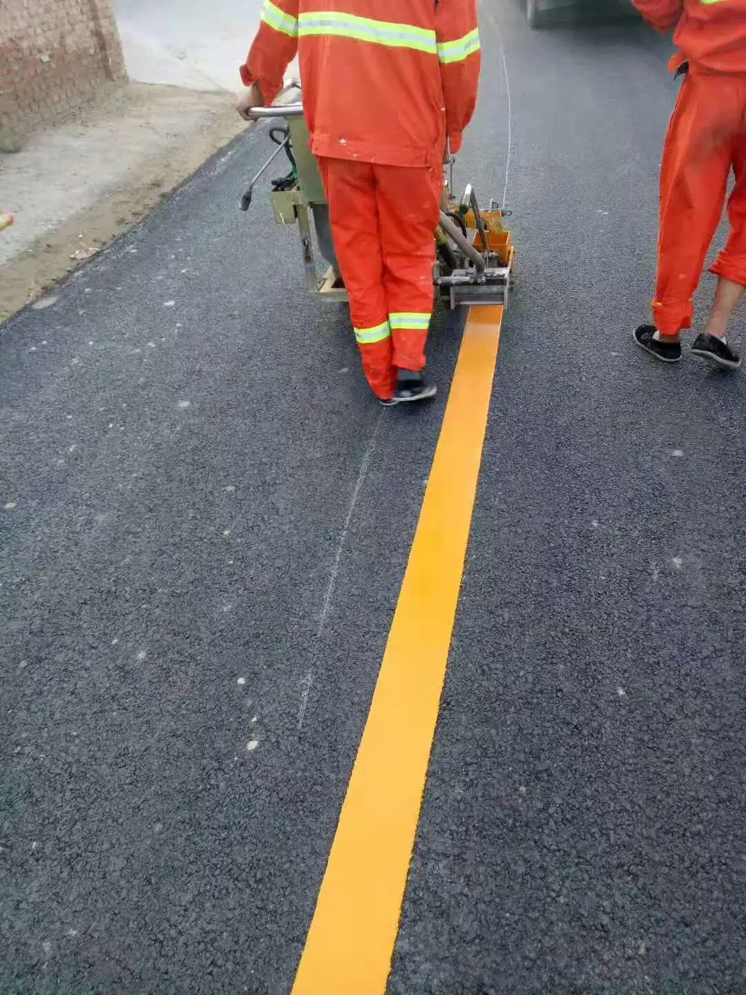 Nuevo estilo luminoso camino marcado Material/ carretera de diferentes colores de pintura marca