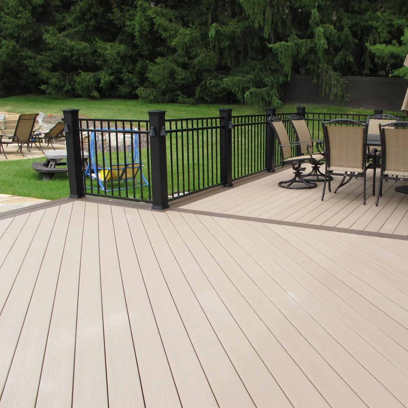 WPC Composite Outdoor Decking / Terrace Flooring / Solid Hard Wood Board Seamless Terrace and Covering WPC Floor