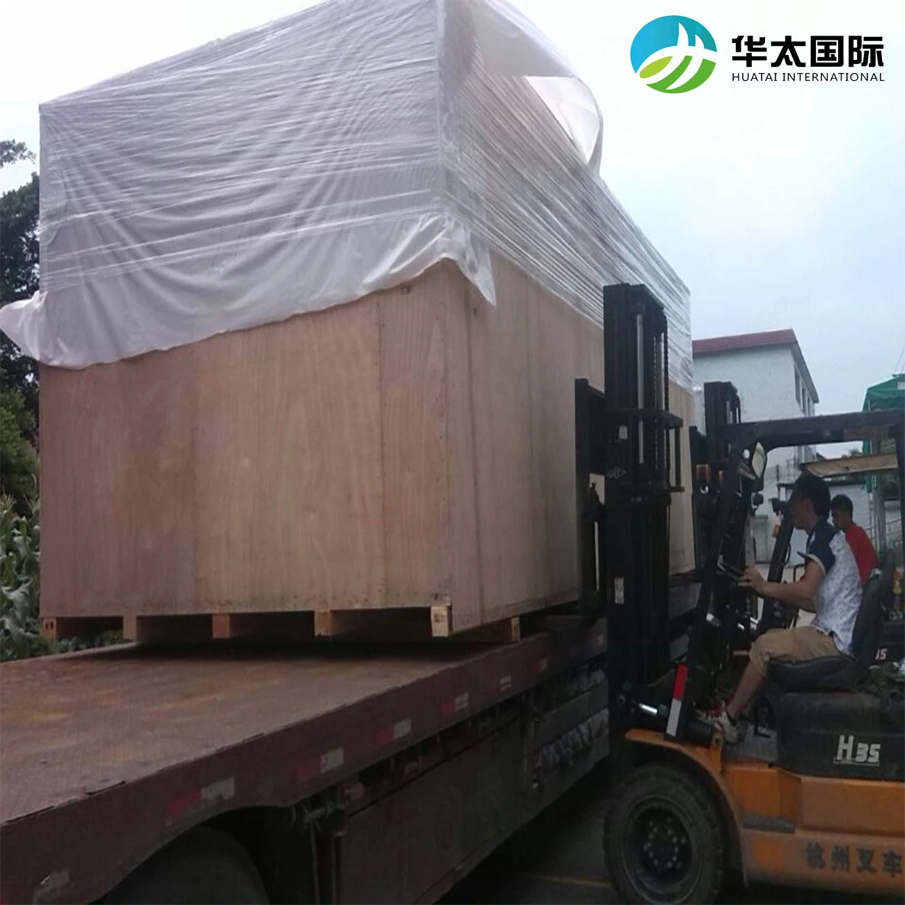 From China to UK International Logistics Large Cargo Transportation Shipping Cargo
