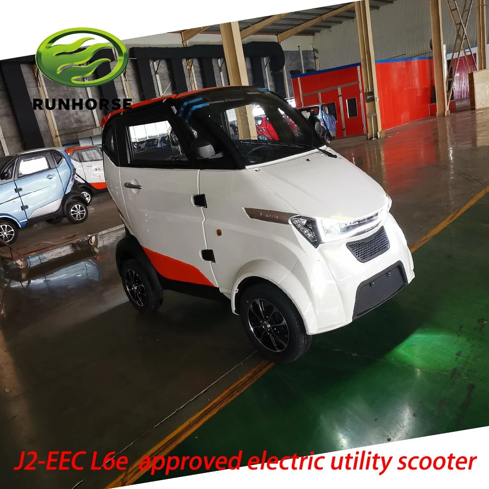 Universal L6e Model Electric Mini Passenger City Car