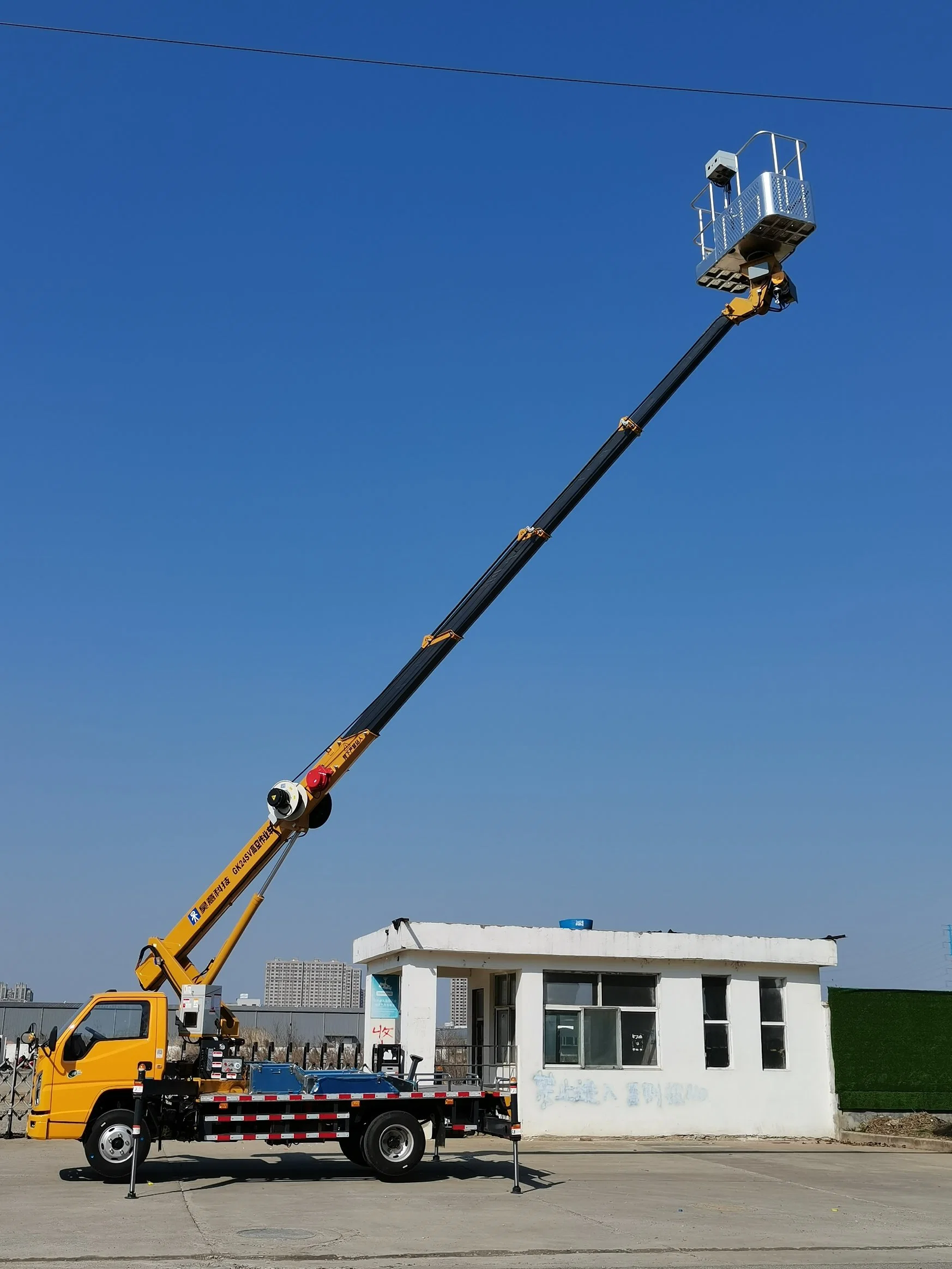 23m High Altitude Operation Truck Controlled with Wireless Remote