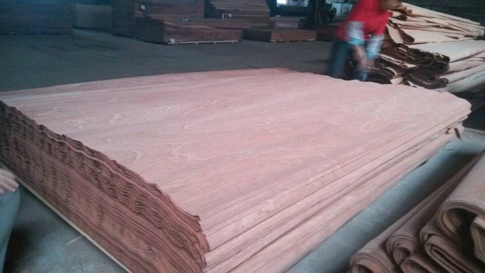 0.40mm Okoume Wood Veneer with Difference Size