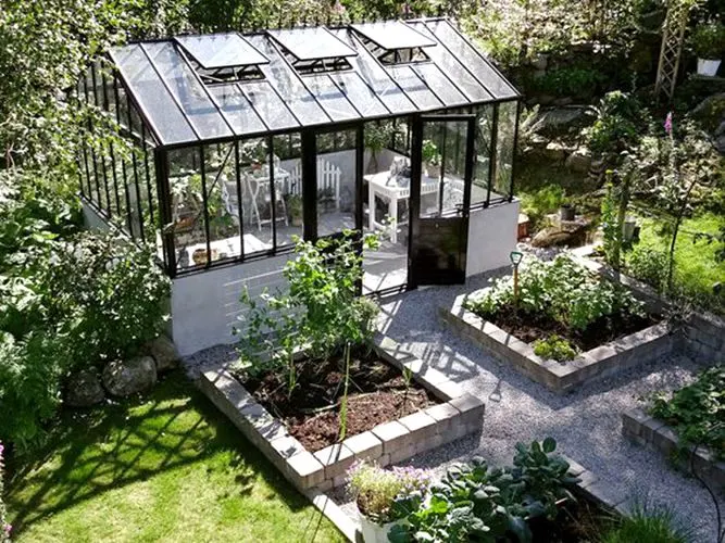 Modern Glass Houses Outdoor Garden Sunroom Free Standing Solar Green Houses Made in China