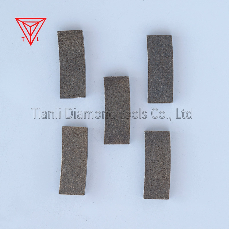 La Chine fabricant des segments de lame de scie diamant Outils coupants pour Lava-Stone