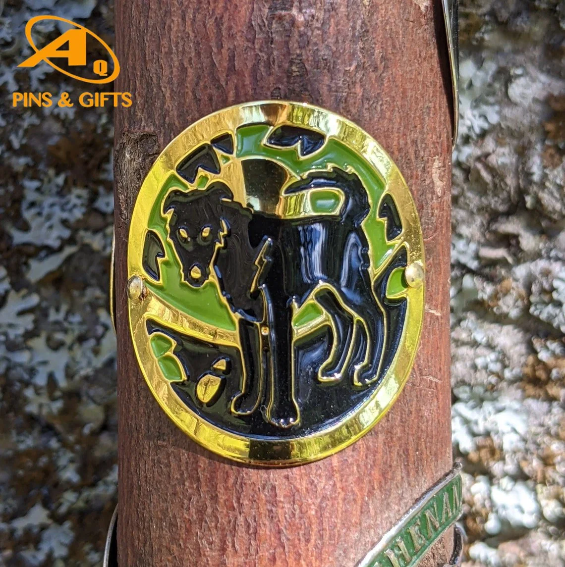 Custom Soft Enamel Metal Gold Silver Badges Gig Foot Hiking Walking Stick Medallion