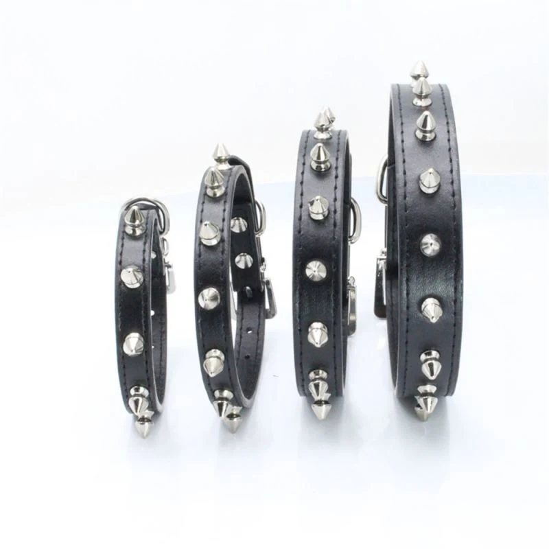 Plain PU Row of Nails Pet Collar