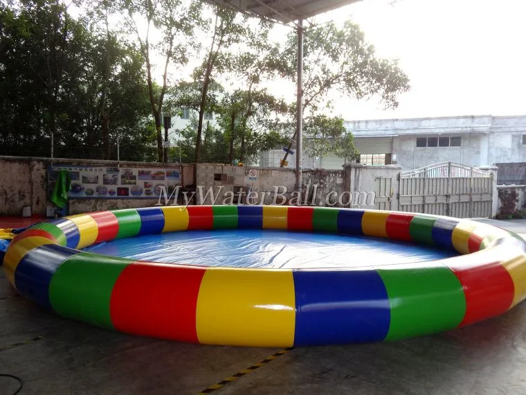 Blue&Red Round Inflatable Pool for Water Games