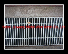 Professional Grating Manufacturer---Metal Drainage Cover Grating Steel Bar Grating Drainage Cover Grating