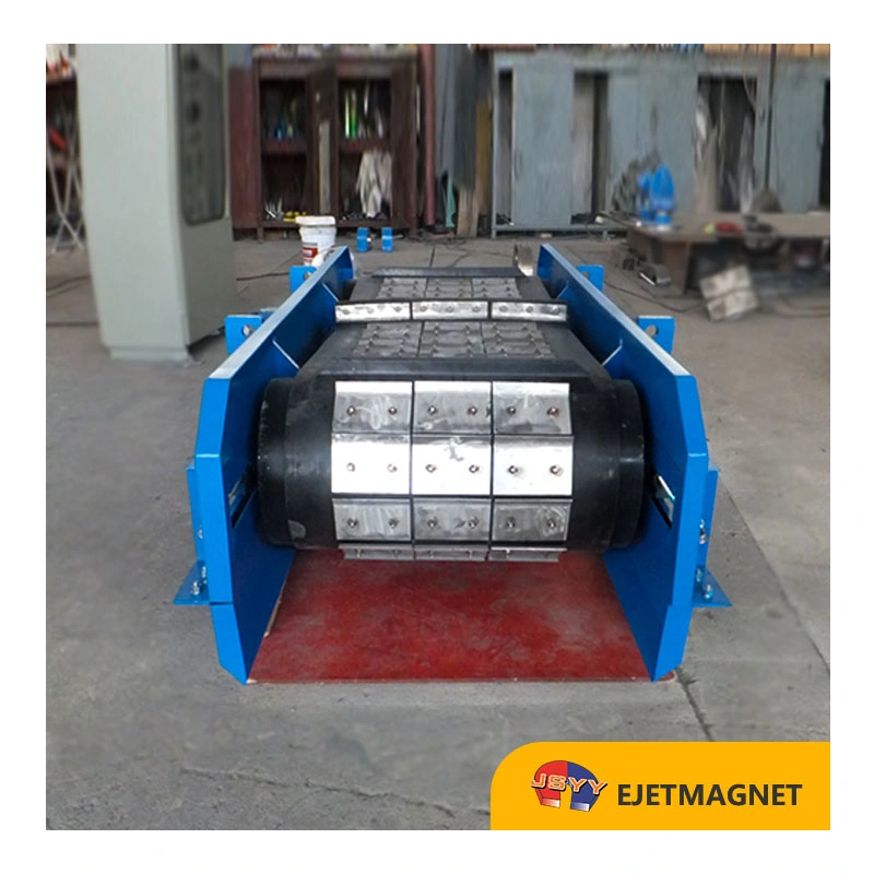 Optimieren Sie das Holzrecycling mit dem magnetischen Rcyd-Crossbelt-Separator in Standardausführung