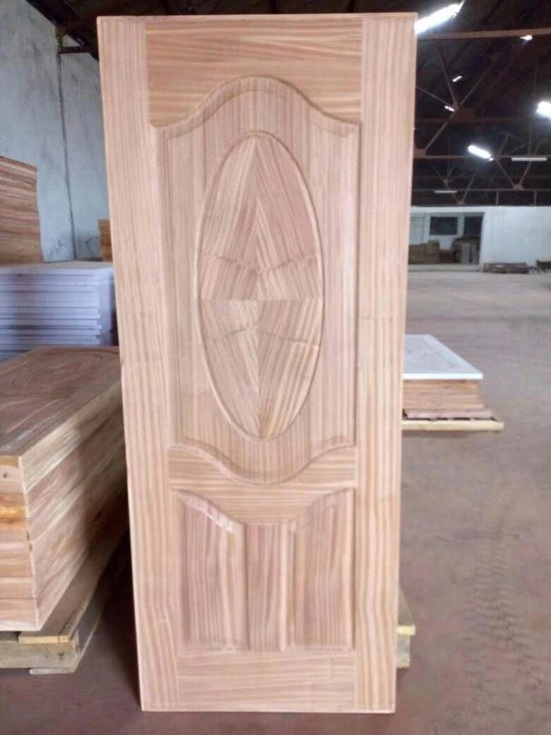 Peau de porte moulée en bois naturel / pellicule de porte en contreplaqué