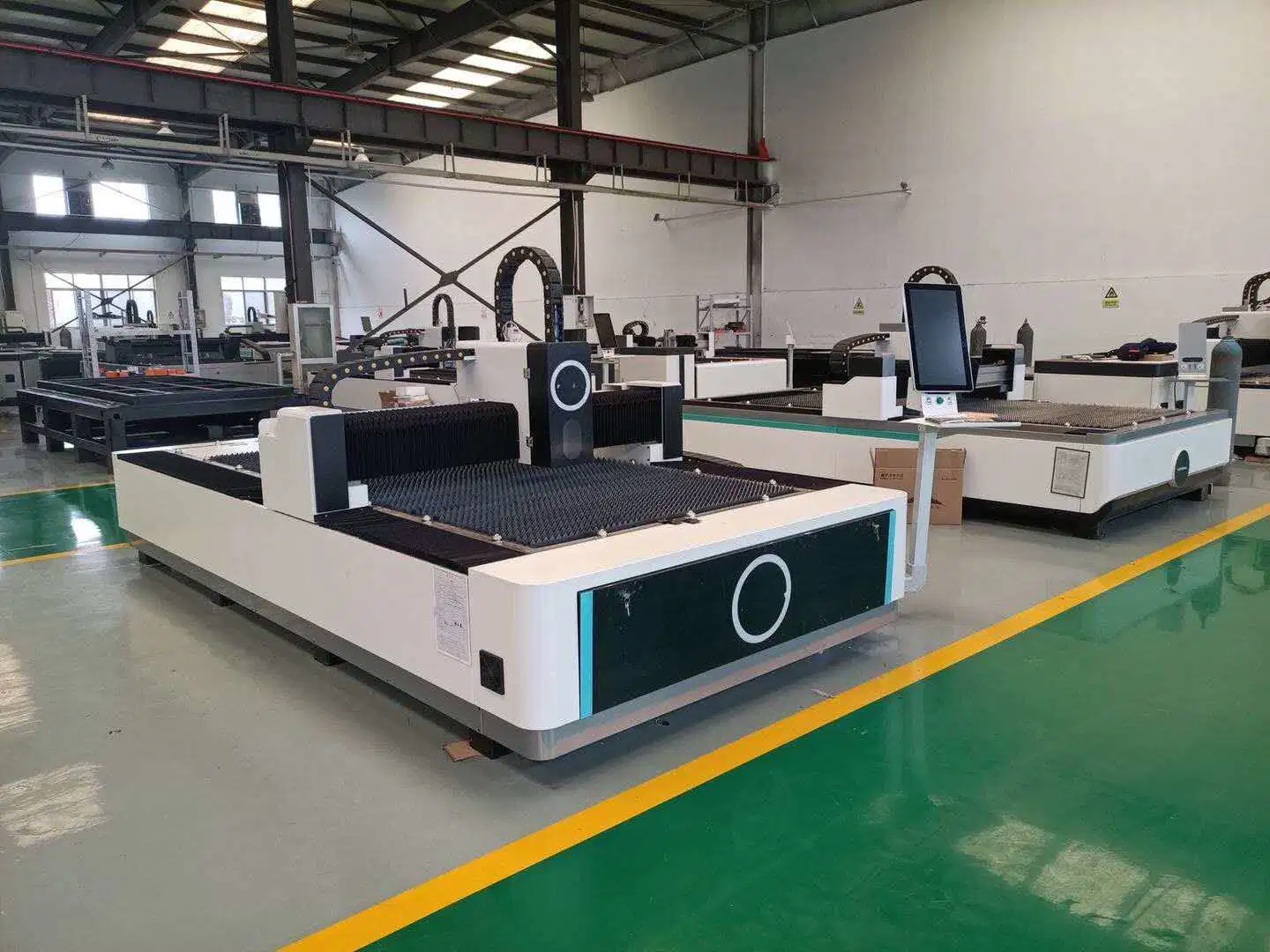 Hn 3015 Fiber Laser Cutting Machine Ipg1000W 1500W