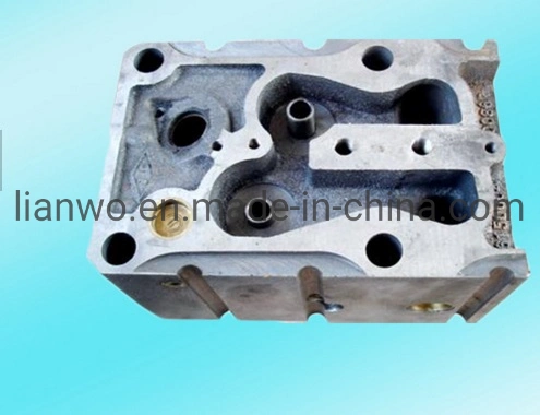 Hot Sale Cheaper Diesel Engine Parts for Sinotruk HOWO Cylinder Head Az1096040028