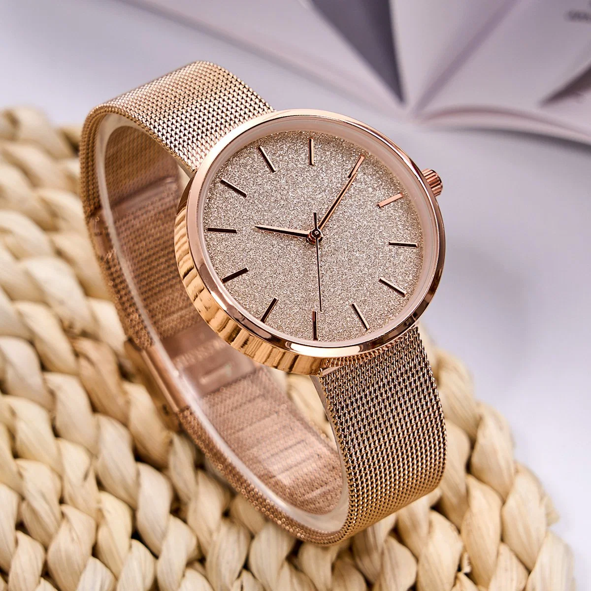 Shinning Glitter Dial Customized Casual Metal Watch Alloy Lady Watch