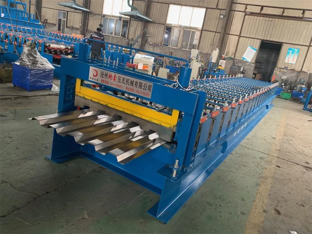 Construction Engineering Machinery Steel Wall and Roof Panel Roll Forming Machine