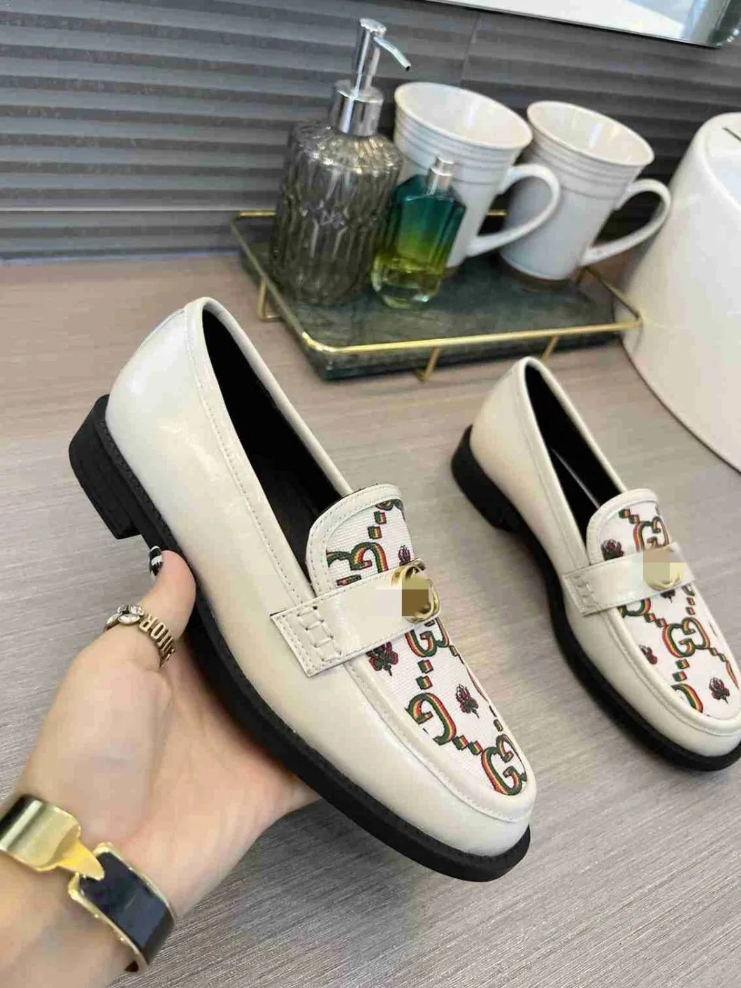 Women Fashion Casual New Style Name Brand Replica Woman Flats Shoes