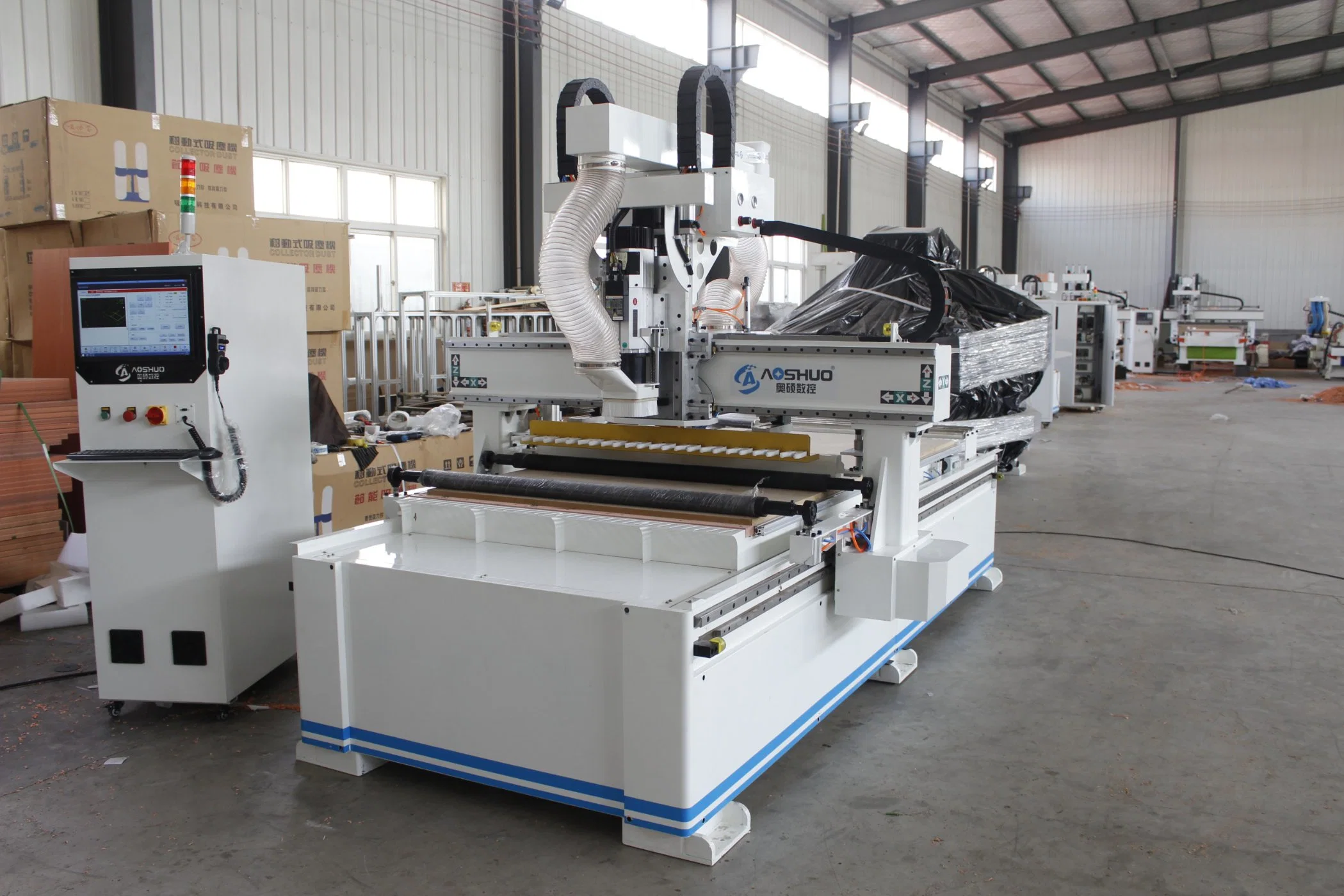 Heavy Duty Steel Frame 1325 Linear Type Atc CNC Router /Machine