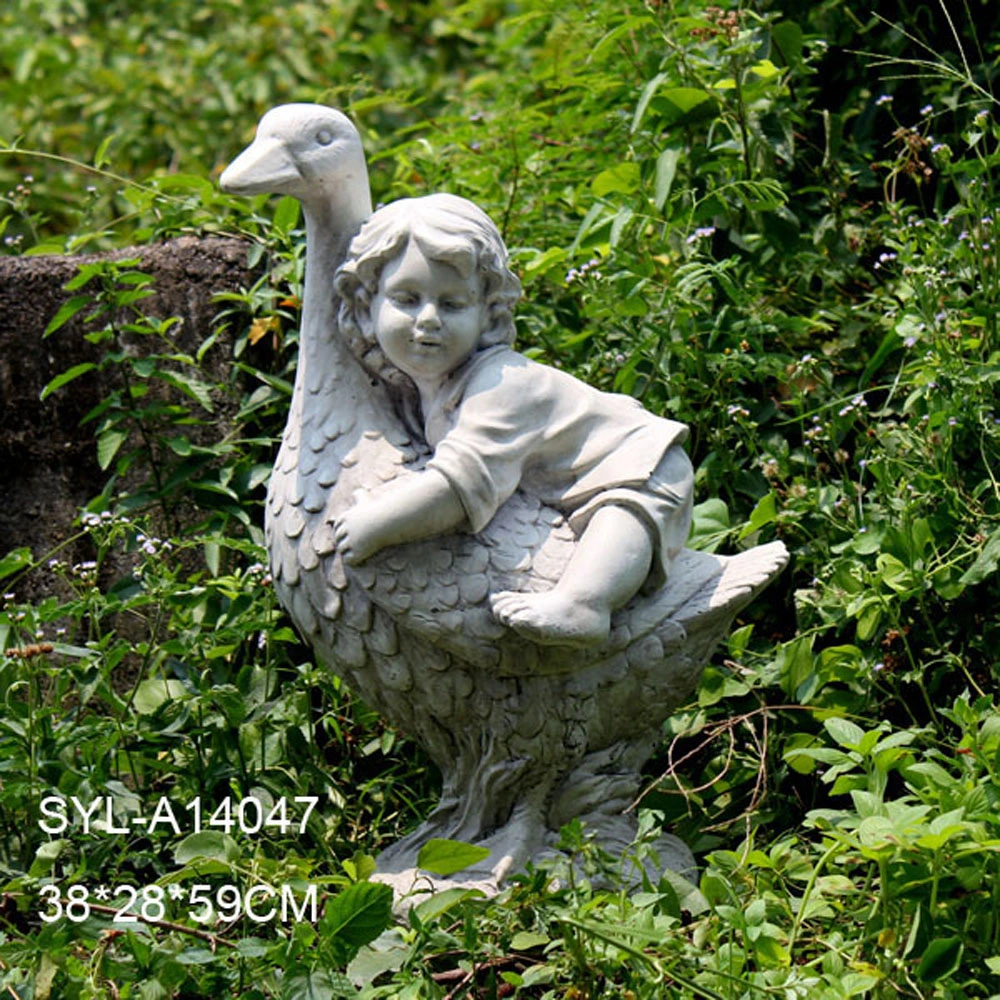 Life Size Garden Staute for Outdoor Backyard Decoration