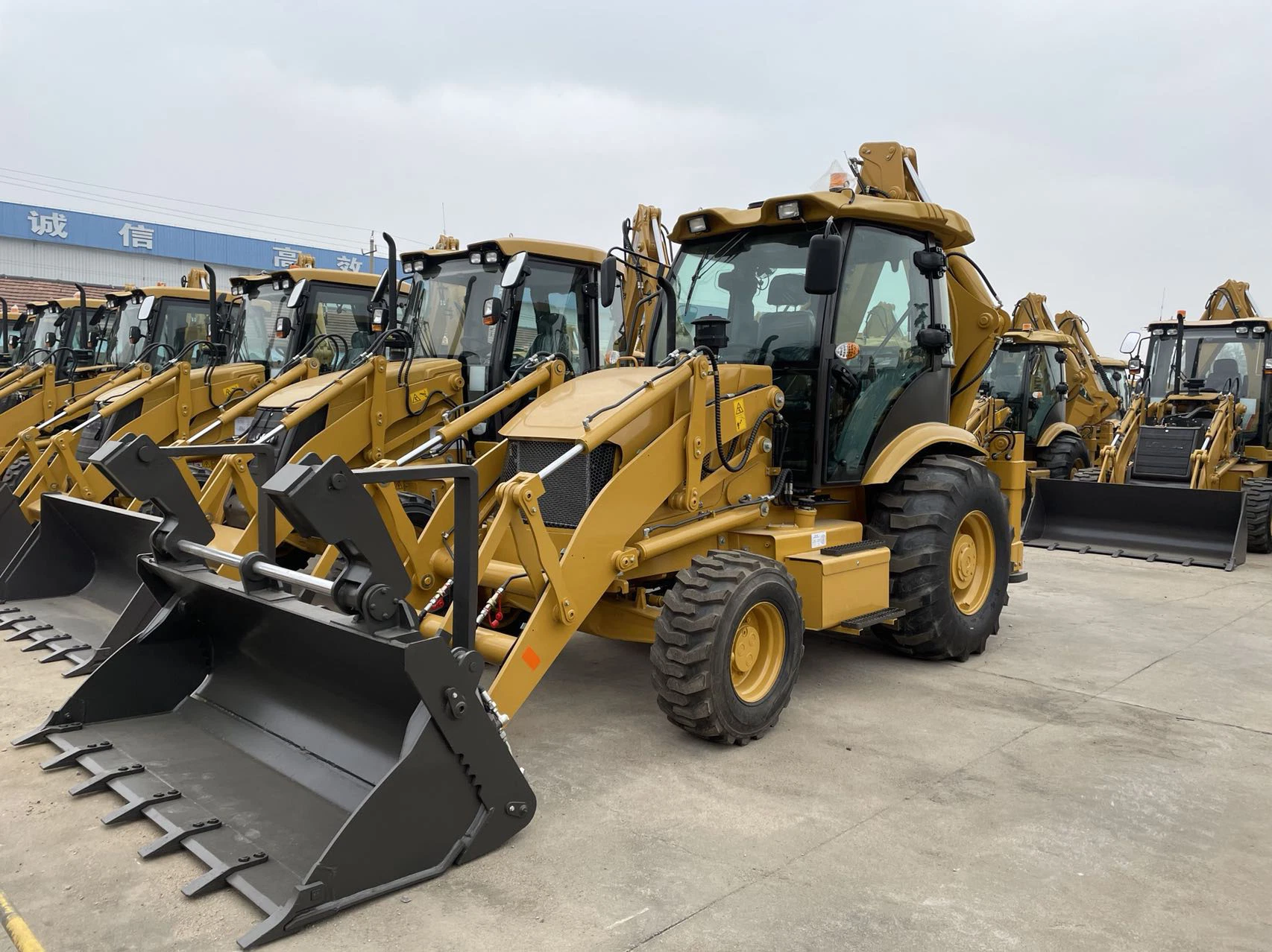 Chinese Manufacturer Asg388 Backhoe Loader Tractor with Trencher Attachment for Sale