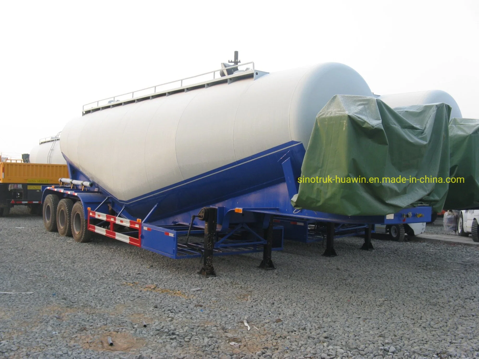 Original Factory Price V Type High Tensile Steel Bulk Cement Tanker