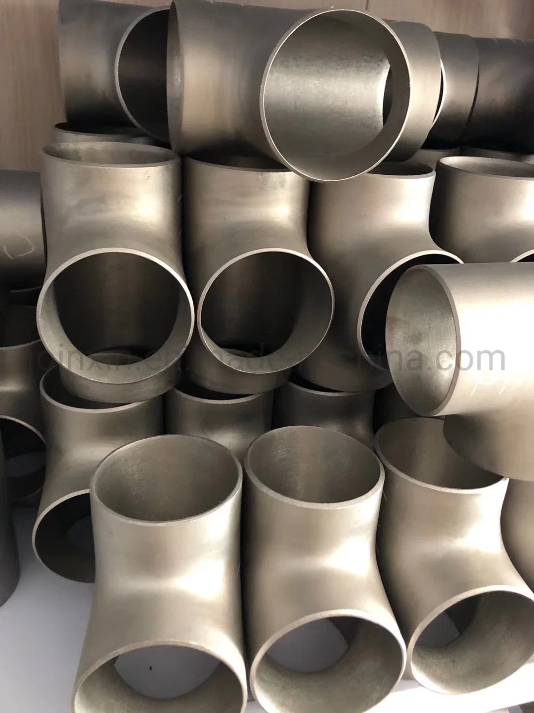 DIN 2605 Titanium Seamless 90 Degree Welded Elbow Tube Fittings