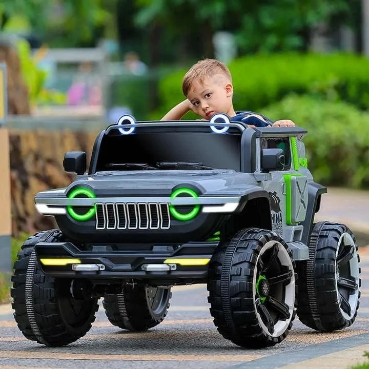 Gig Heave Duty 4X4 Battery Operated Jeep with Remote Control and Safety Belt for Kids Aged 3-8 Years