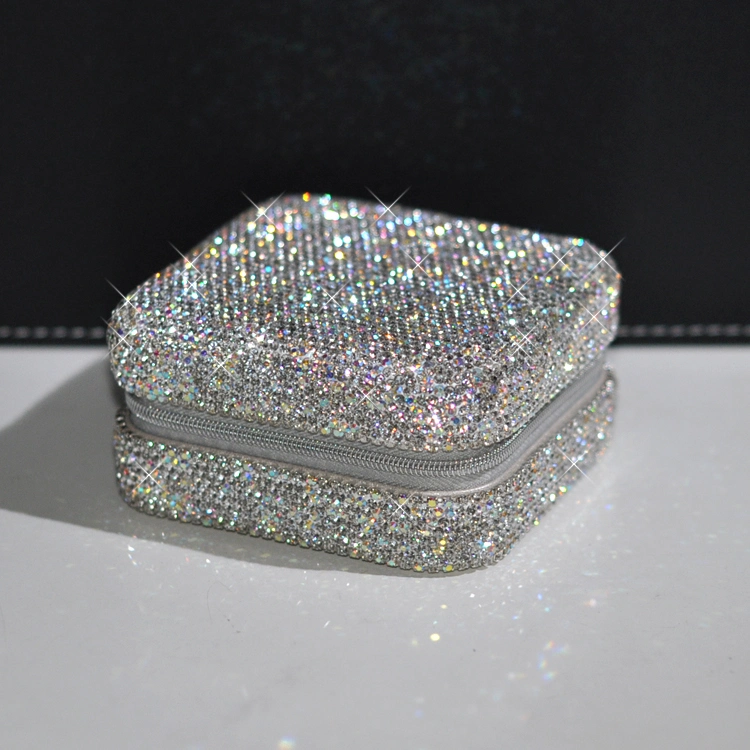 Ea021 Fancy Glitter Kleine Juwelen Organizer Ketten Ringe Ohrringe Halskette Aufbewahrungskoffer mit Diamond Portable Travel Mini Schmuckkästchen