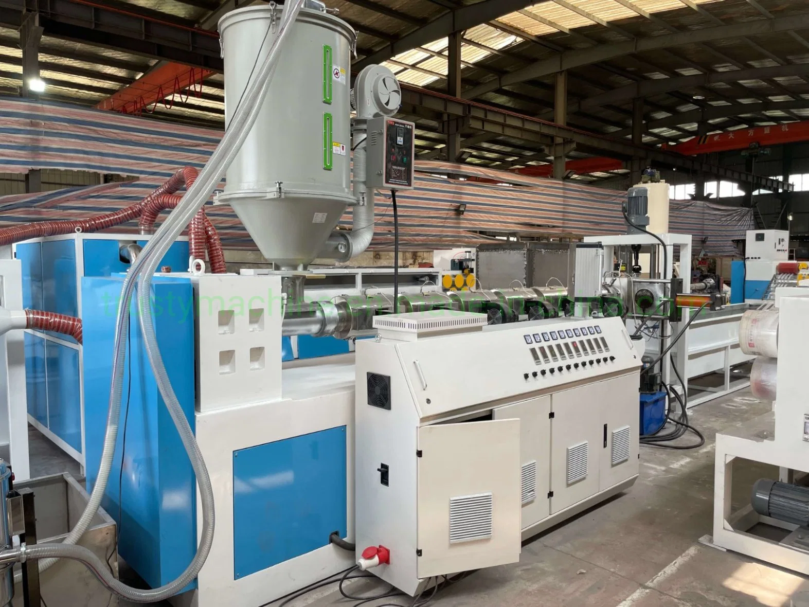 PET / PP Umreifungsband Herstellung Extrusionslinie durch lange Schraubenextruder-Maschine