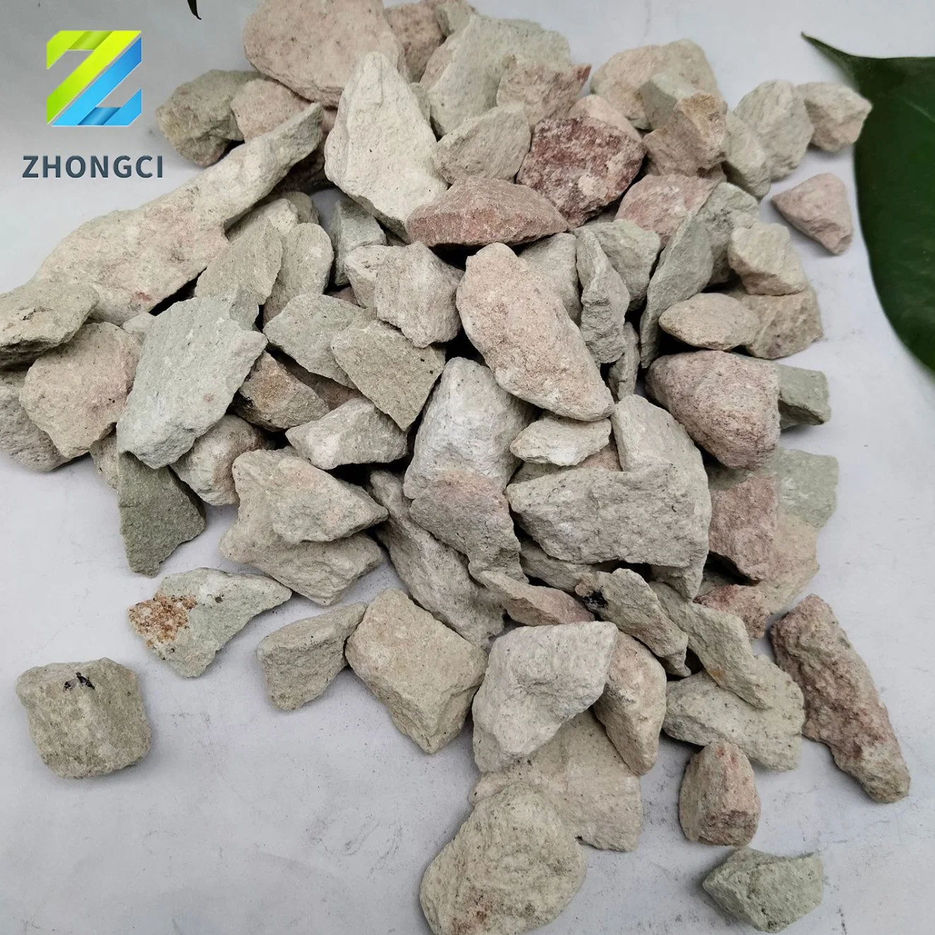 Zhongci Natural Zeolite Stone / Clinoptilolite Zeolite Sand for Water Filter Media