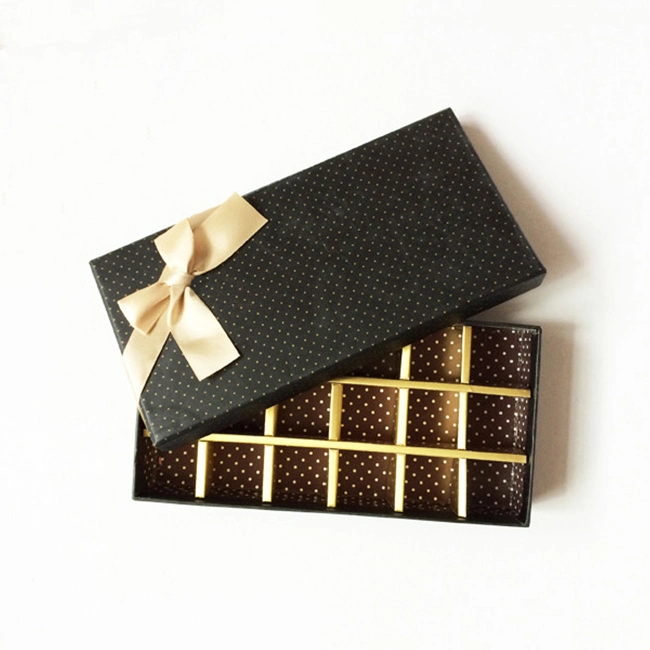 La decoración de chocolate de lujo en Caja de regalo de papel