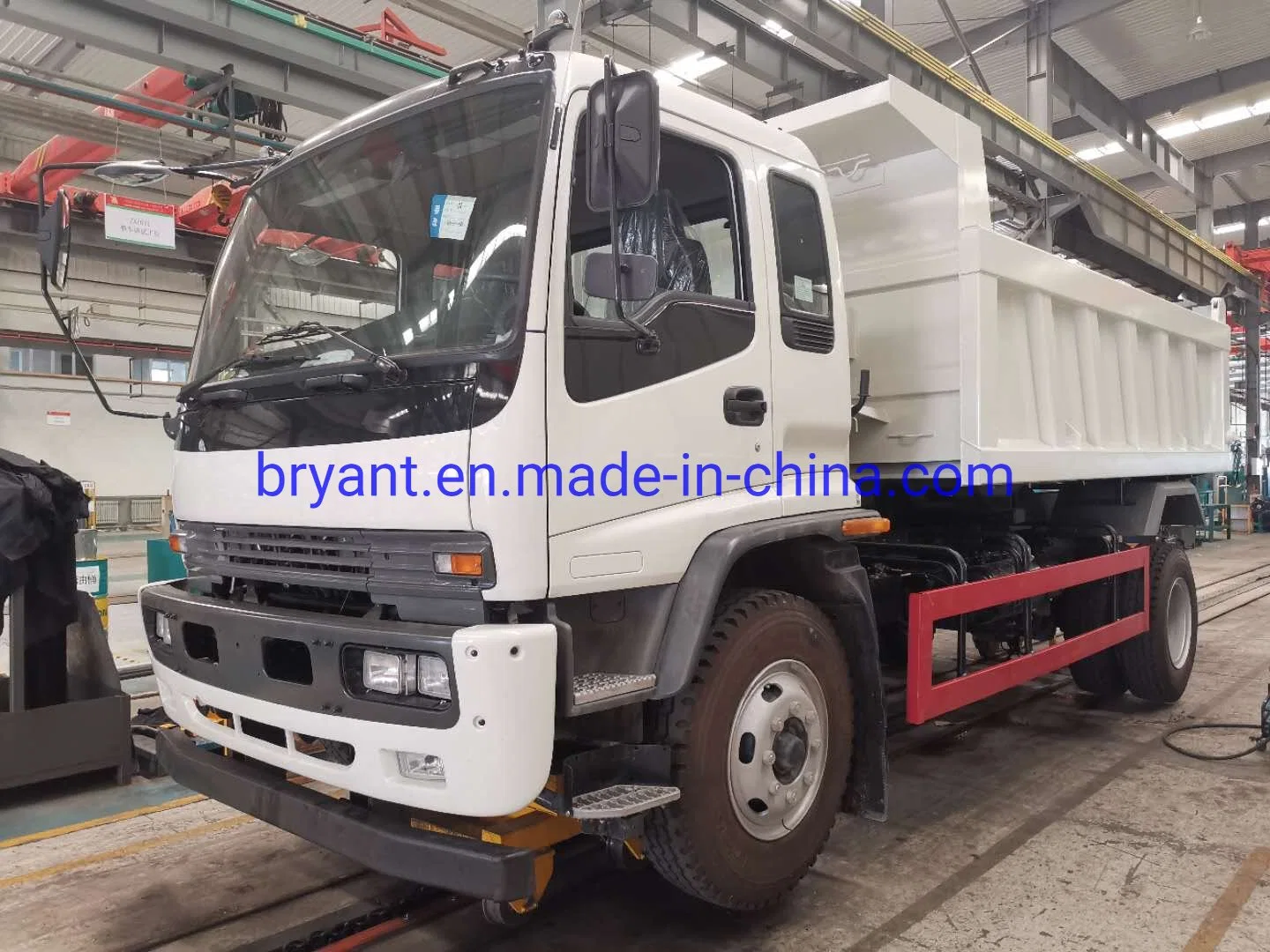 La Chine Isuzu camion à benne basculante SDH avec 10 Cmb benne de RVF SDH Isuzu 4HK1 6HK1 Moteur Japon 10tonnes tonnes tonnes 1214camion à benne basculante de camion à benne