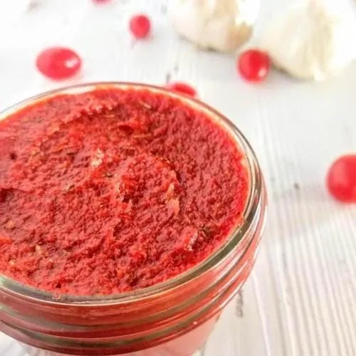 Tomatenpaste Aus Der Dose Pizza Sauce