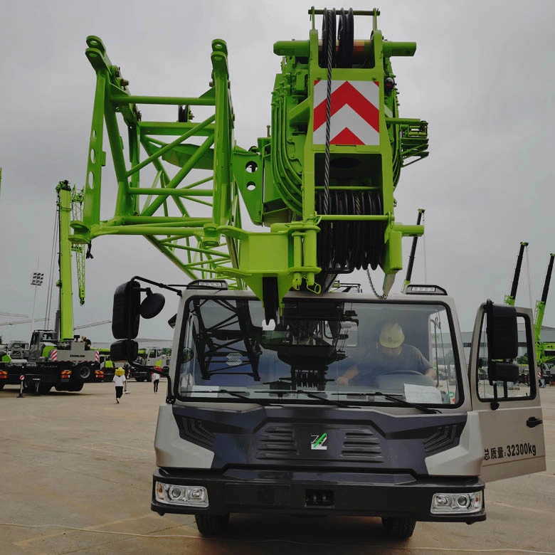 Zoomlion Ztc250A552 Truck Crane Truck Crane Price List