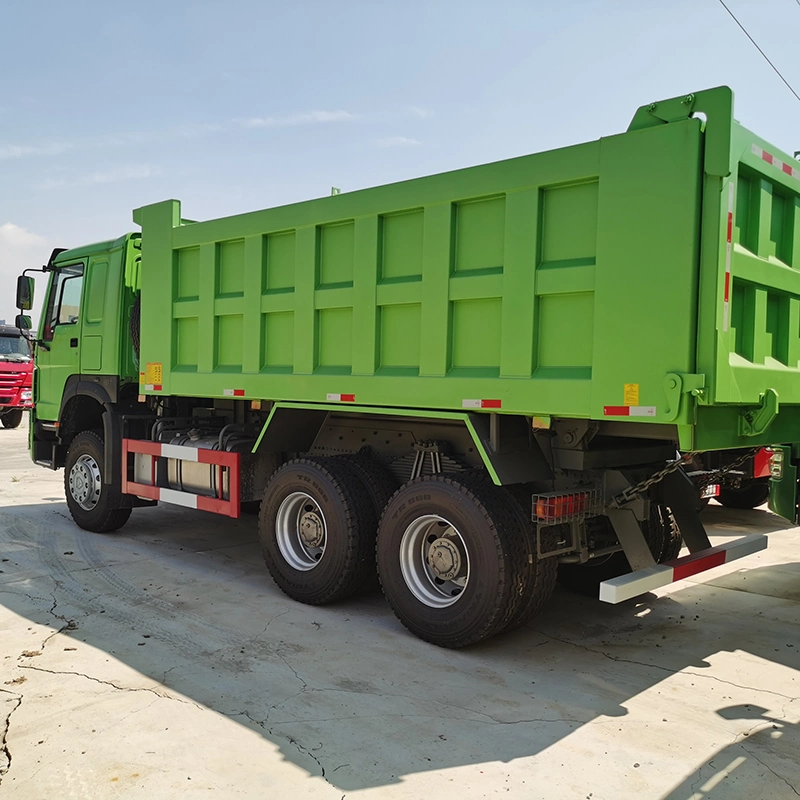 10 Pneus Sinotruk HOWO 6X4 Camions Benne 20 Mètre Cube 30 Tonnes de Charge Conception de Camion à Benne avec Prix d'Usine