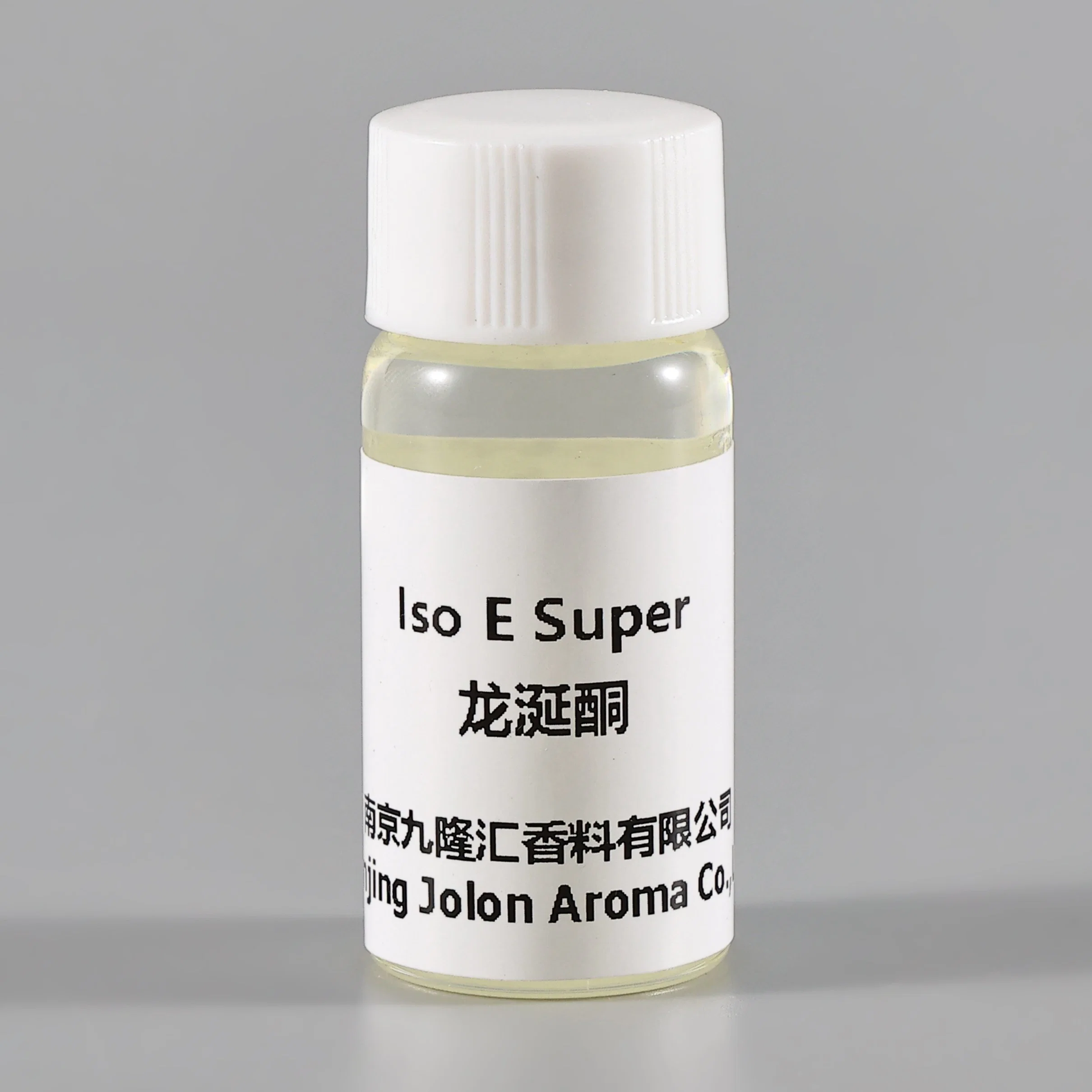 Fournit un additif de haute qualité 99 % de pureté ISO E Super cas 54464-57-2