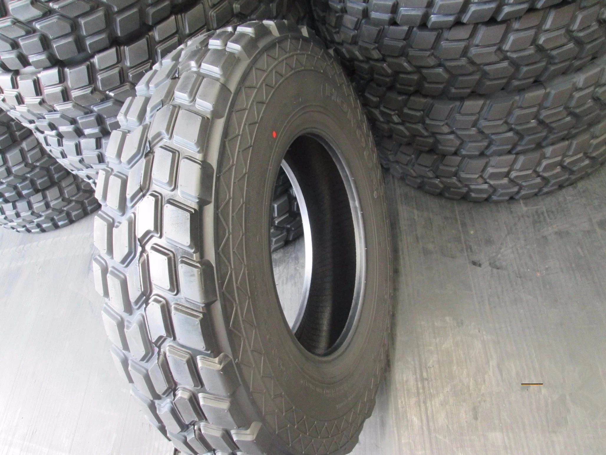 Sp Sand Grip Tyre 750r16lt