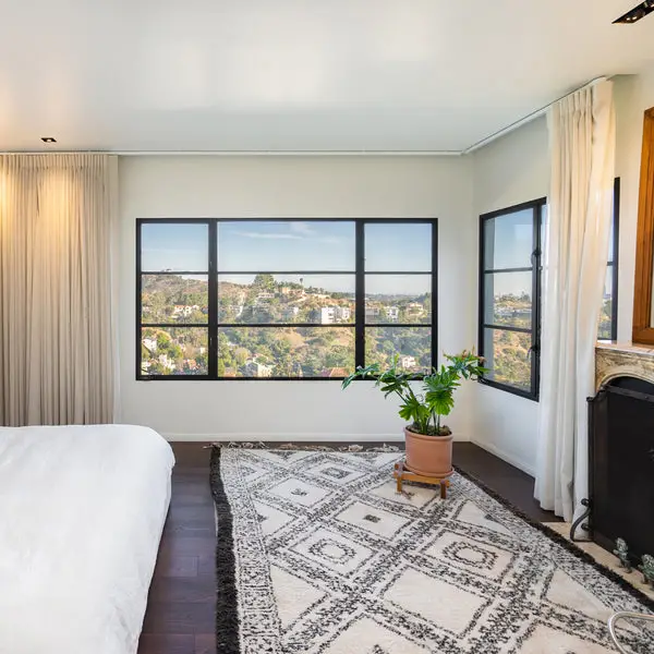 Decoración moderna de Casa Paneles fijos Ventanas y Puertas de Acero