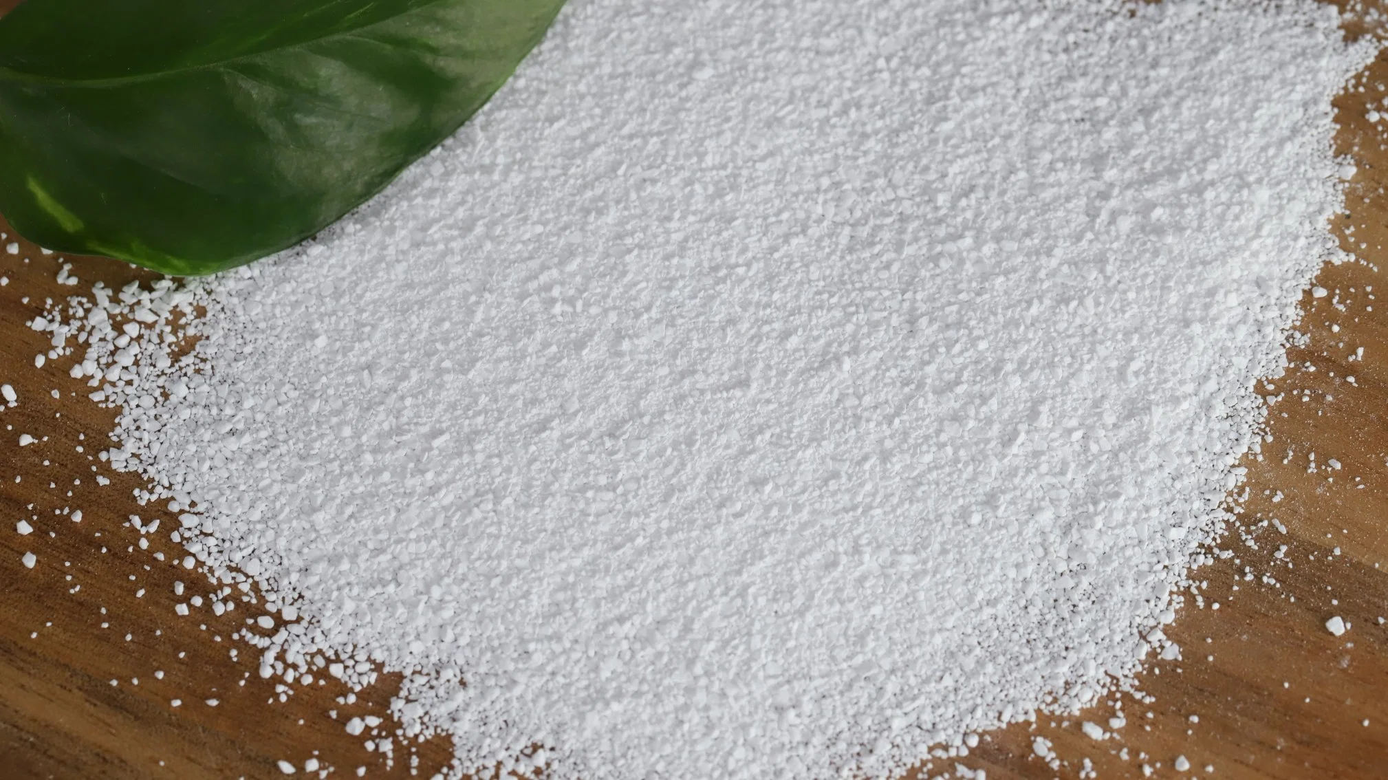 Magnesium Sulphate Anhydrate Powder 98%Min China Water Soluble Chemical Fertilizer