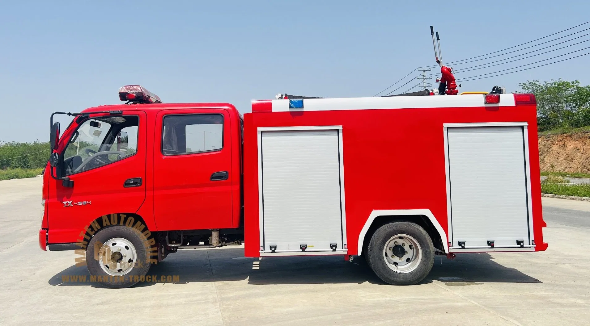 3000 Liters Brand New Fire Engine Truck Foton 4X2 Foam Water Fire Ladder Truck Fire Fighting Truck Price Rescue Diesel