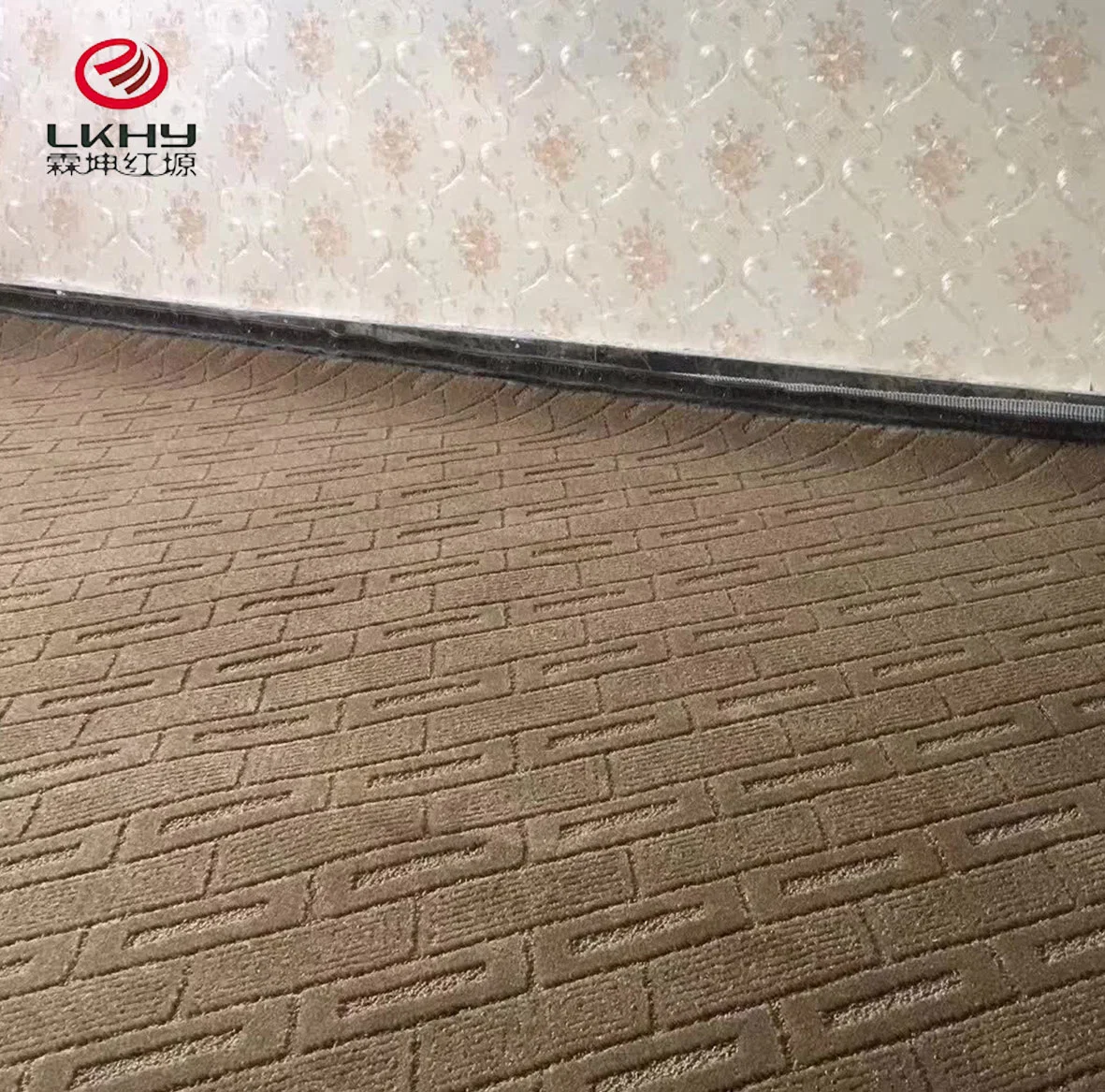 Water Resistant Tufted Self-Adhesive Home Wall to Wall Carpet Tufted Broadloom Carpet Slate Flooring Durable Corase Fiber Polypropylene Broadloom Garage Carpet