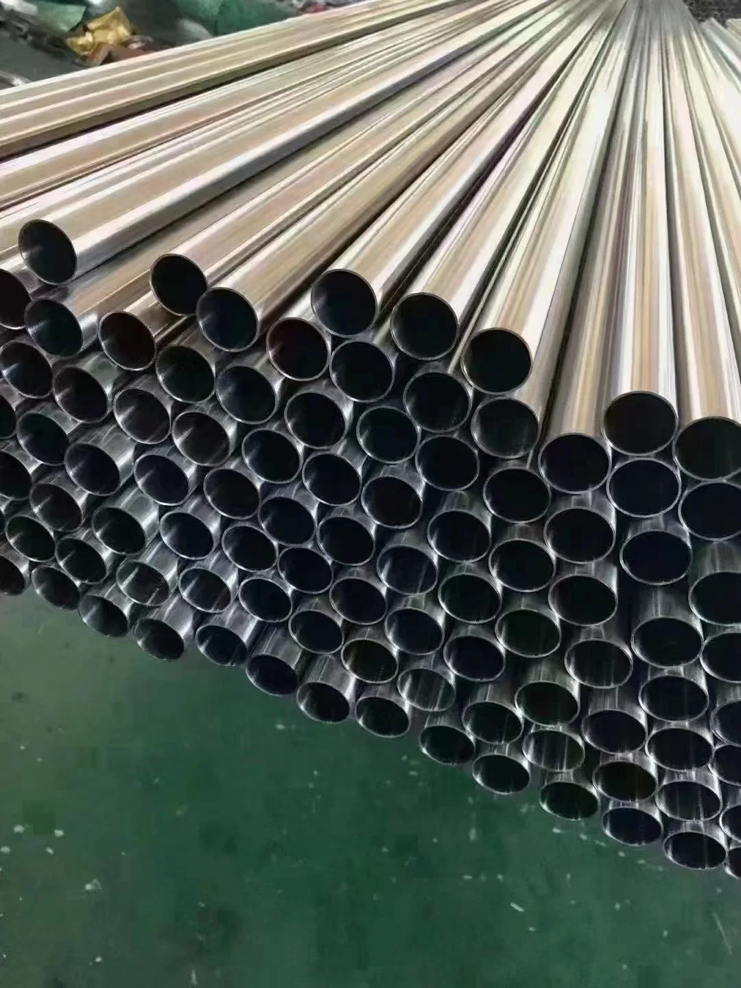 Chinese Factories Are High Quality Ni200 Nickel Tube Used in The Field of Electronics