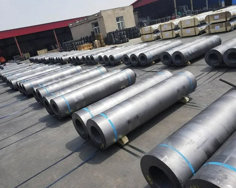 China High Carbon UHP 700mm Graphite Electrode Hot Sale Products