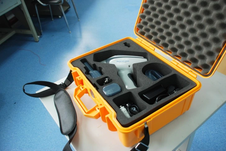 Analyseur portable RoHS par spectromètre XRF de Skyray instruments