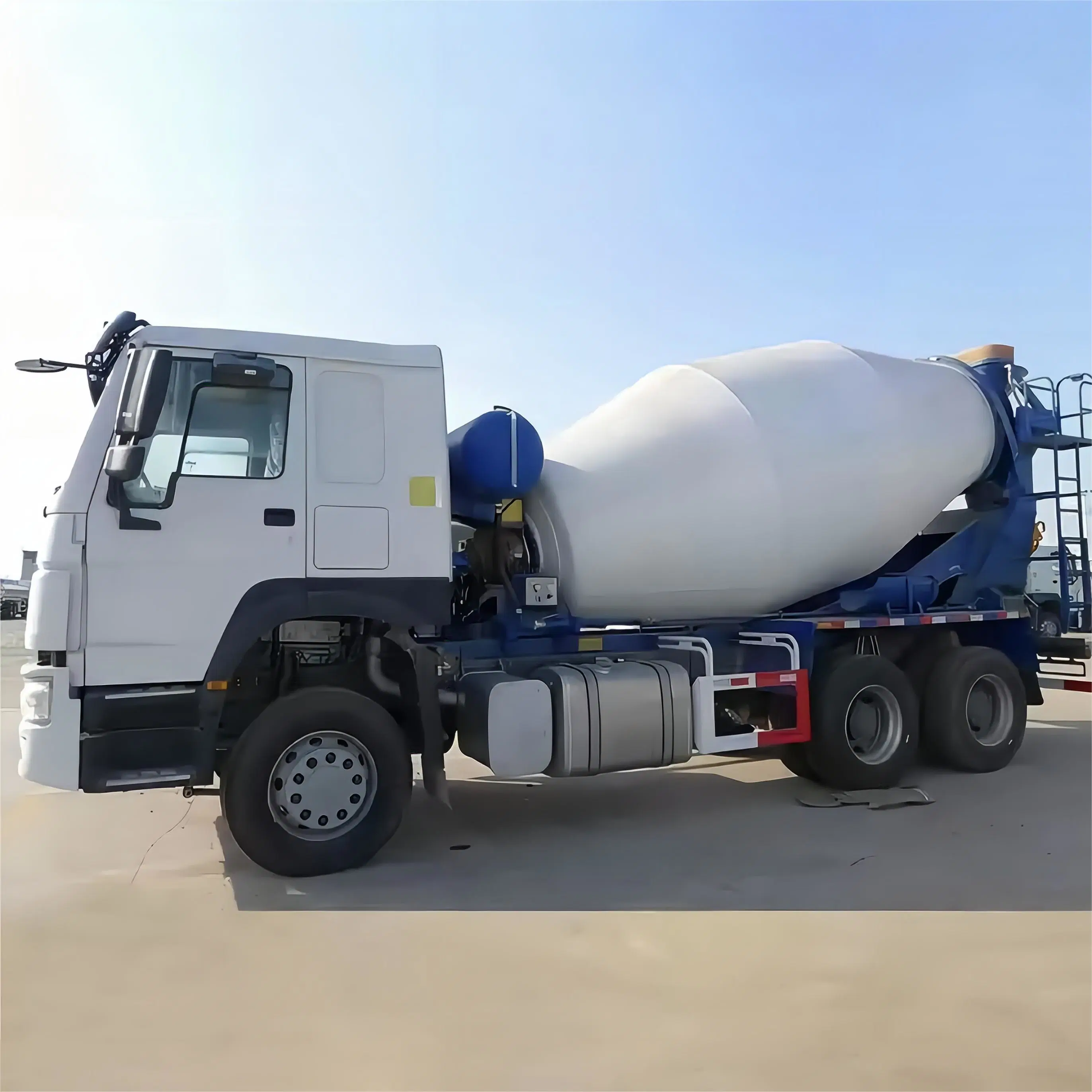 Concrete Mixer Truck Concrete Mixers Cement Mixer 2m3.3m3.4m3.6m3.8m3.10m3.12m3 Construction Vehicle