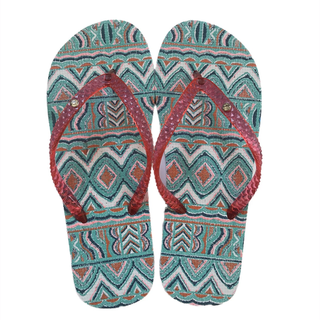 Grossiste à bas prix PE Flipflop Tongs bon marché Sandales pour femmes Chaussons Flip Flop